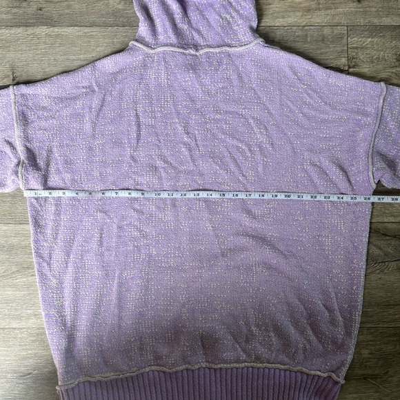 Oversized Zip-up - Picture 3 of 8